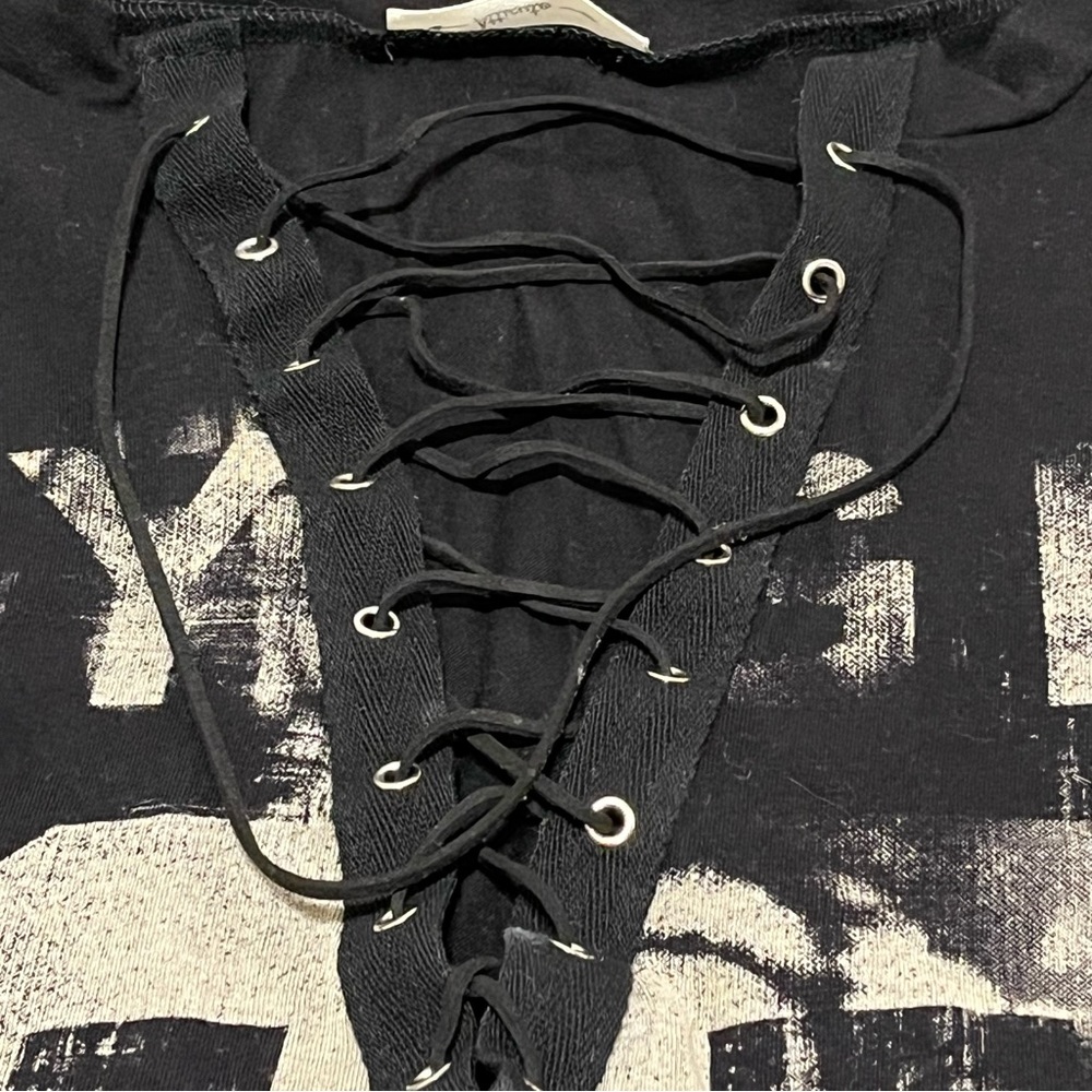 Atticute Crop Top Size Small - Picture 2 of 7